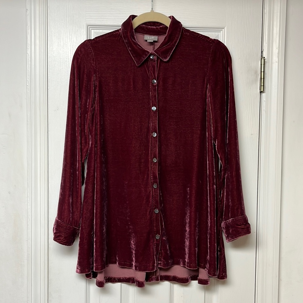 J. Jill Velvet Rayon Silk Blend Button Up Top
